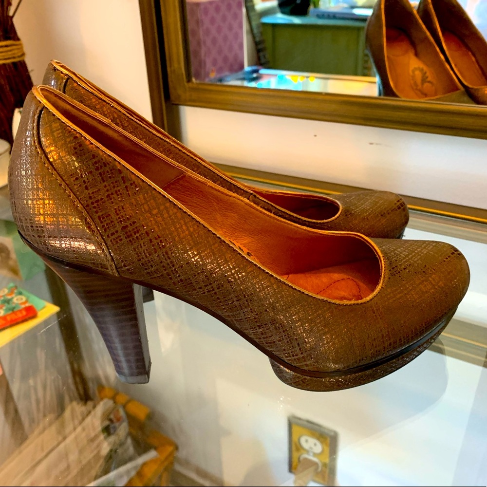 Sassy and comfy Sofft heels
